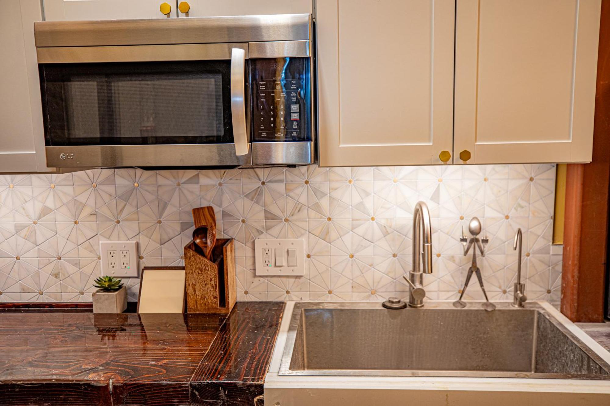 Social Stays - Santa Barbara'S First Hostel On State Street ภายนอก รูปภาพ